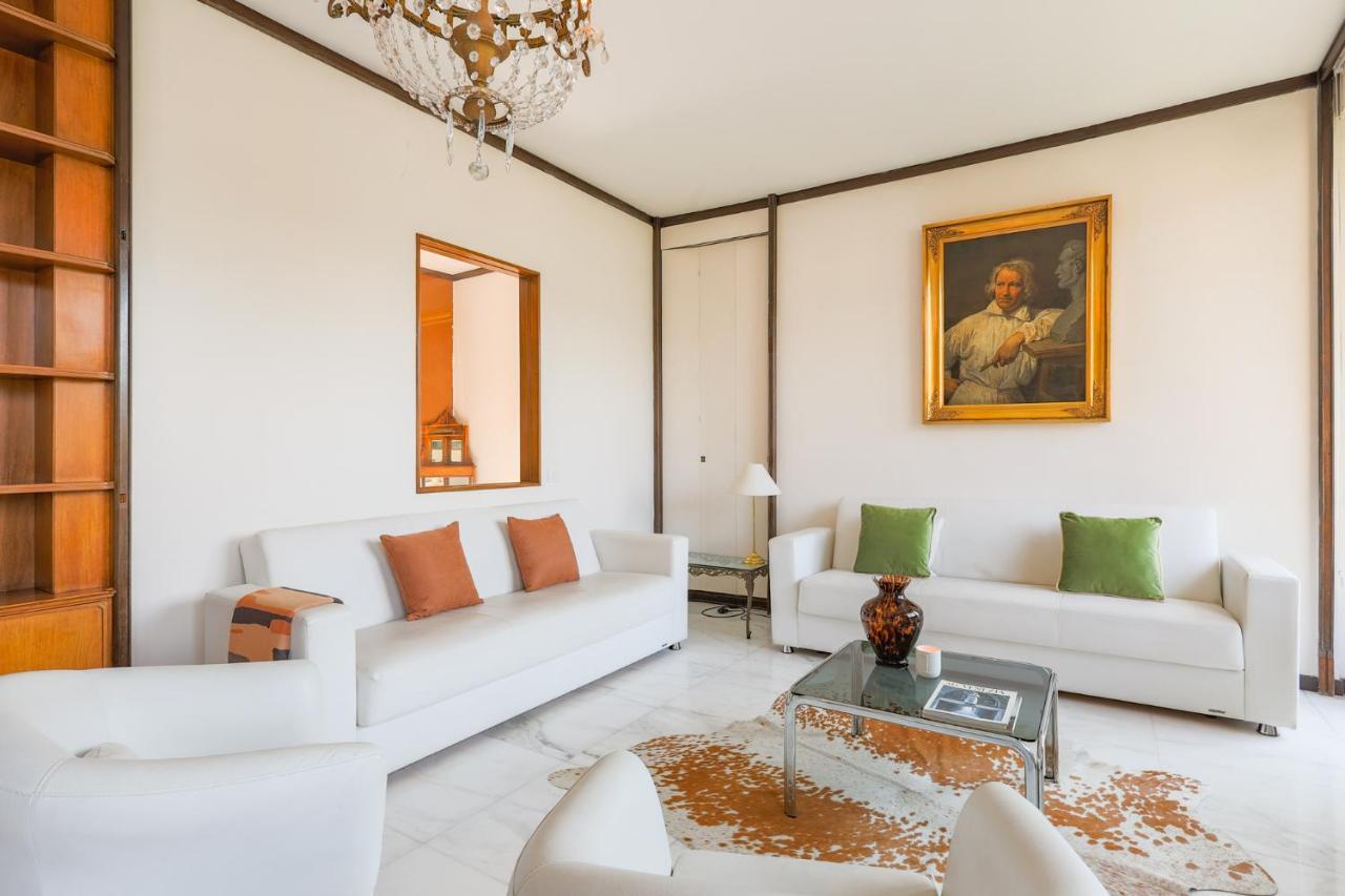 Holiday home Piazza Cavour View - By Myhomeincomo