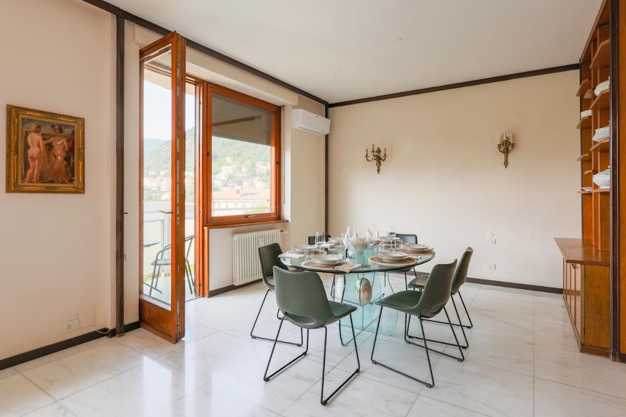 Holiday home Piazza Cavour View - By Myhomeincomo *